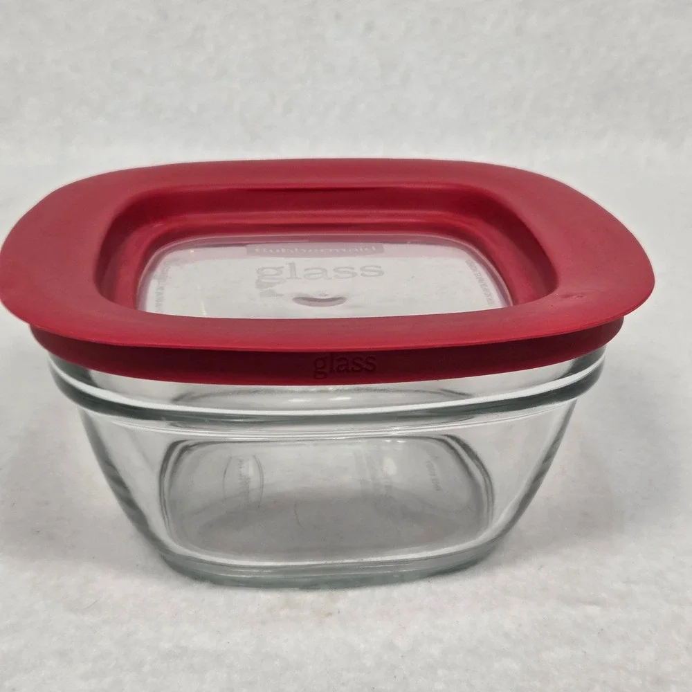 Rubbermaid Glass Food Storage Containers Set 6pc Red Easy Find Lids Mixed Sizes